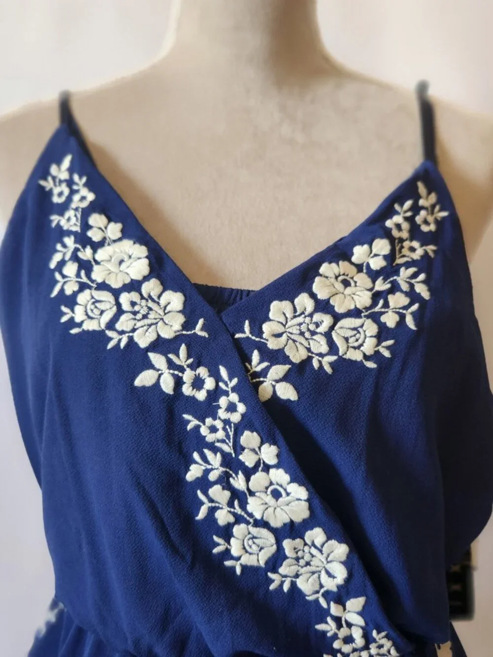 Trixxi Women Size L Blue Faux Surplice Floral Embroidered Strappy Sleeve Romper